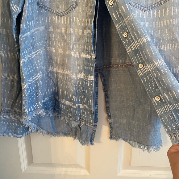Cloth & Stone button down - Picture 2 of 5